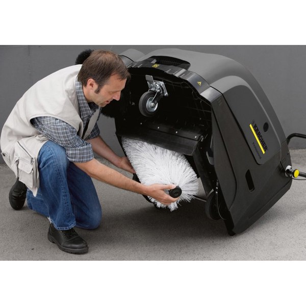 Karcher KM 75/40 W P Vacuum Sweeper