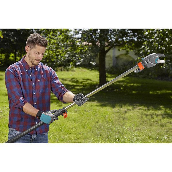 Gardena StarCut 410 Plus Telescopic Pruning Lopper