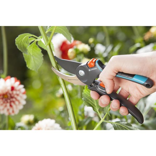 Cleanstore :: Gardena Garden Secateurs B/M Bypass