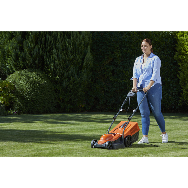 Flymo SimpliMow 32cm 320 18V Cordless Lawn Mower with P4A Battery & Charger