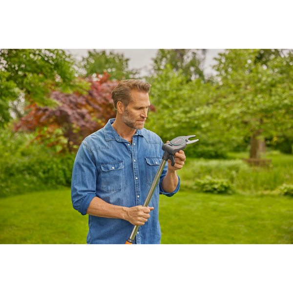 Gardena StarCut Pro S Telescopic Pruning Lopper